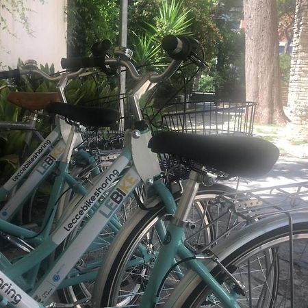 Villa Domus Salento Suites & Rooms Con Parcheggio Privato In Loco Lecce Dış mekan fotoğraf