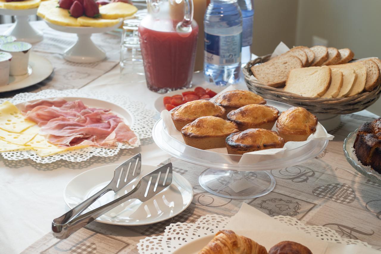 Villa Domus Salento Suites & Rooms Con Parcheggio Privato In Loco Lecce Dış mekan fotoğraf