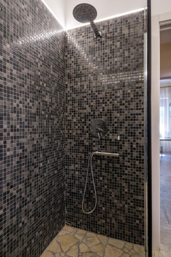 Villa Domus Salento Suites & Rooms Con Parcheggio Privato In Loco Lecce Dış mekan fotoğraf