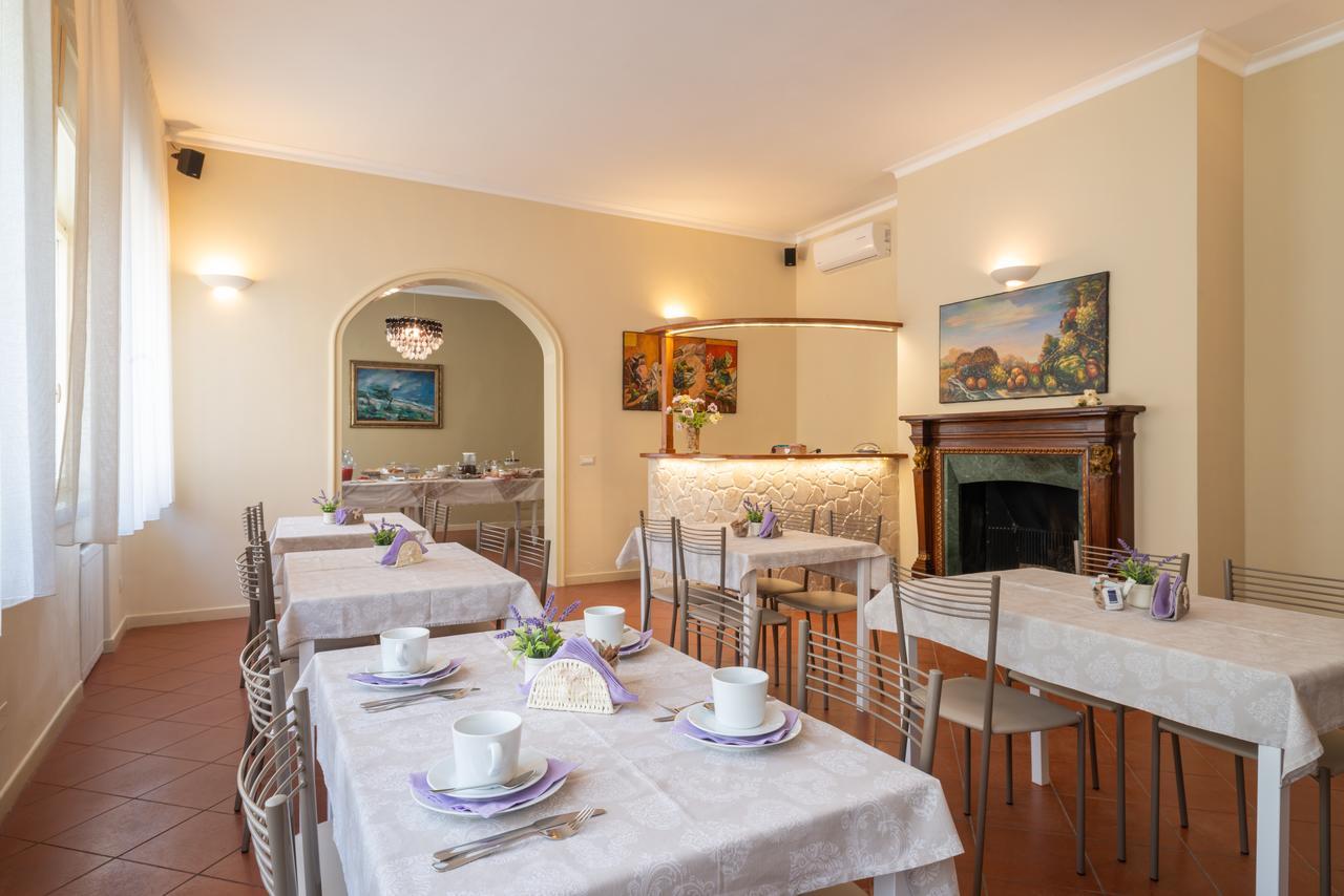 Villa Domus Salento Suites & Rooms Con Parcheggio Privato In Loco Lecce Dış mekan fotoğraf