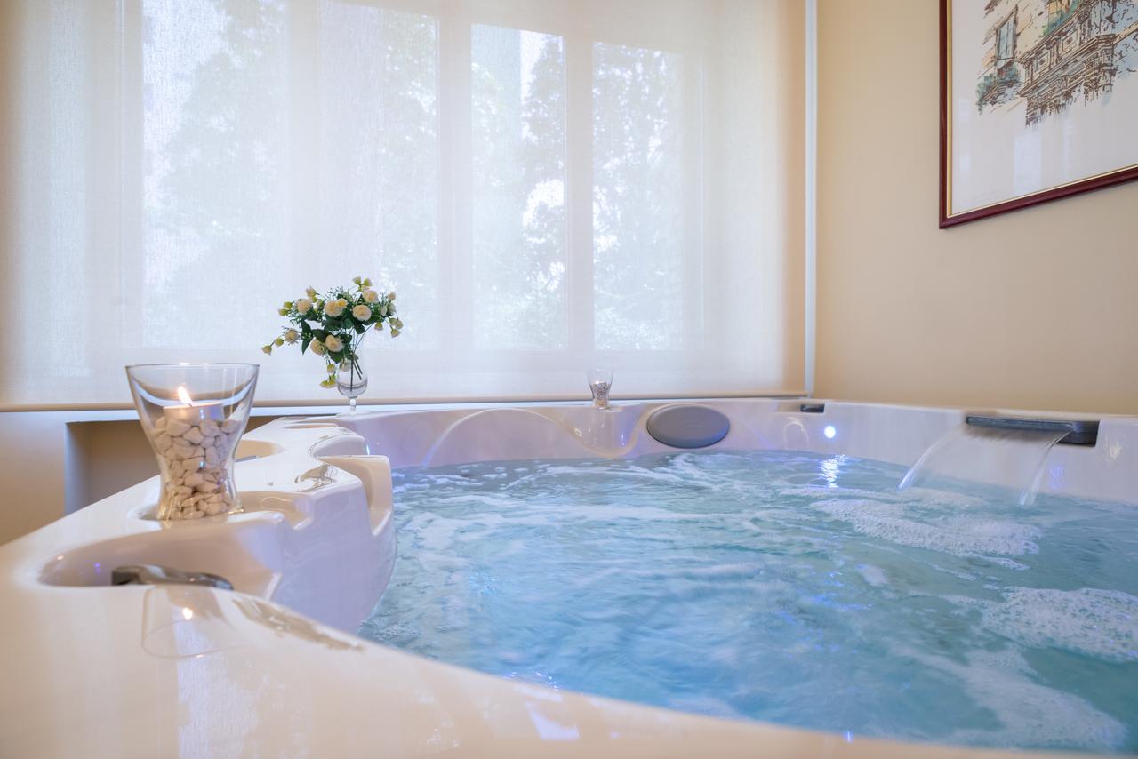Villa Domus Salento Suites & Rooms Con Parcheggio Privato In Loco Lecce Dış mekan fotoğraf
