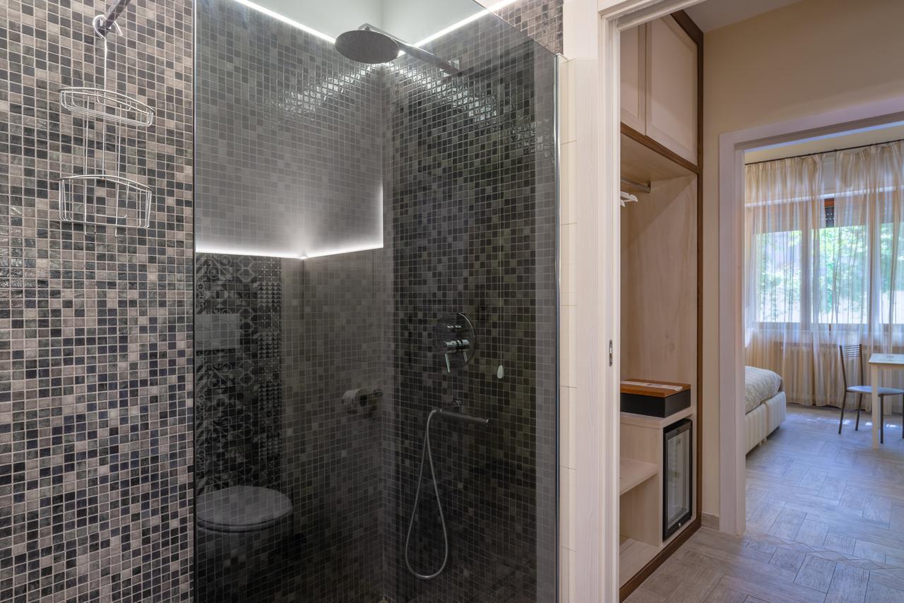 Villa Domus Salento Suites & Rooms Con Parcheggio Privato In Loco Lecce Dış mekan fotoğraf