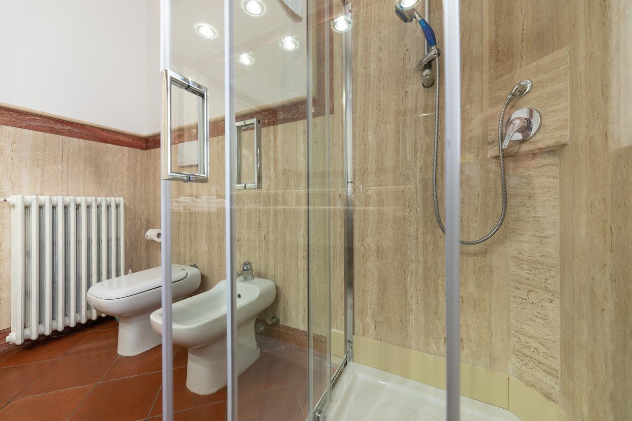 Villa Domus Salento Suites & Rooms Con Parcheggio Privato In Loco Lecce Dış mekan fotoğraf